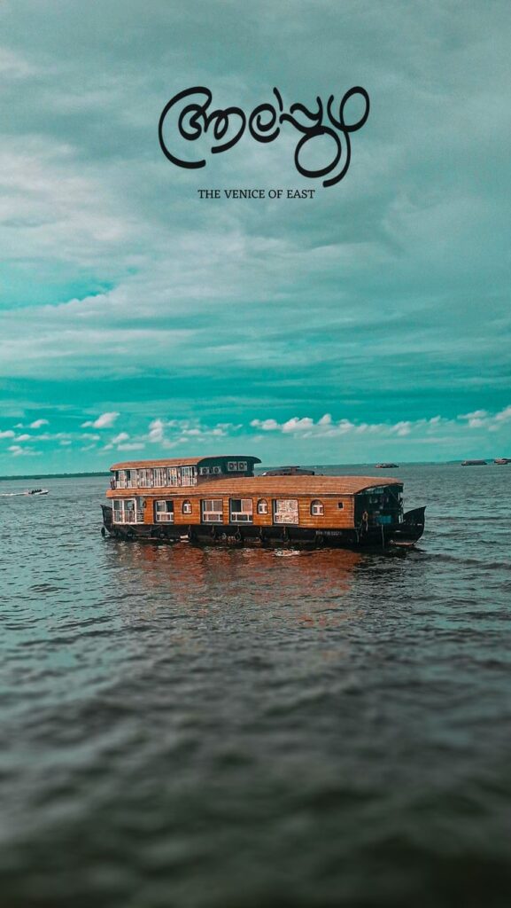 Alappuzha: Kerala’s Dream Floating on Water alappuzha💋